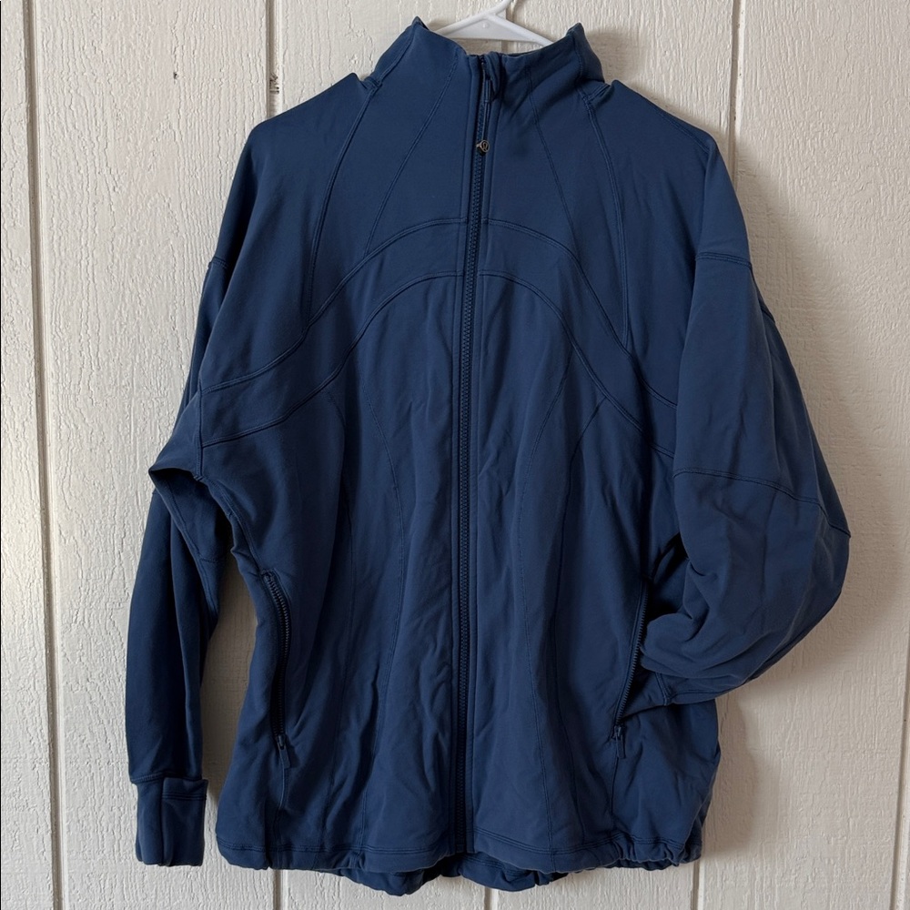 Lululemon Women’s Define Oversized Jacket size 8!